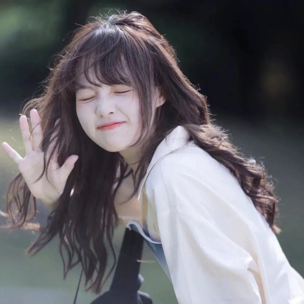 她携大佬狂虐渣男渣女